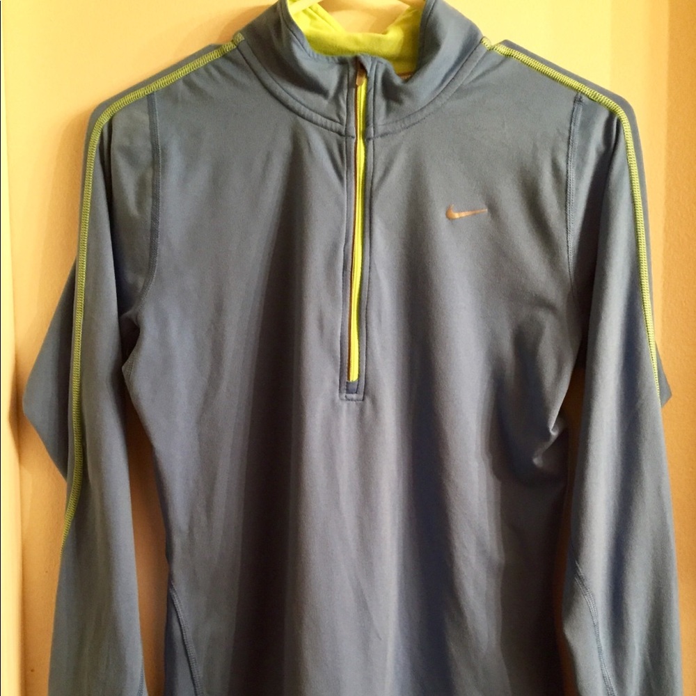 Half-zip Nike Dri-FIT Athletic pullover